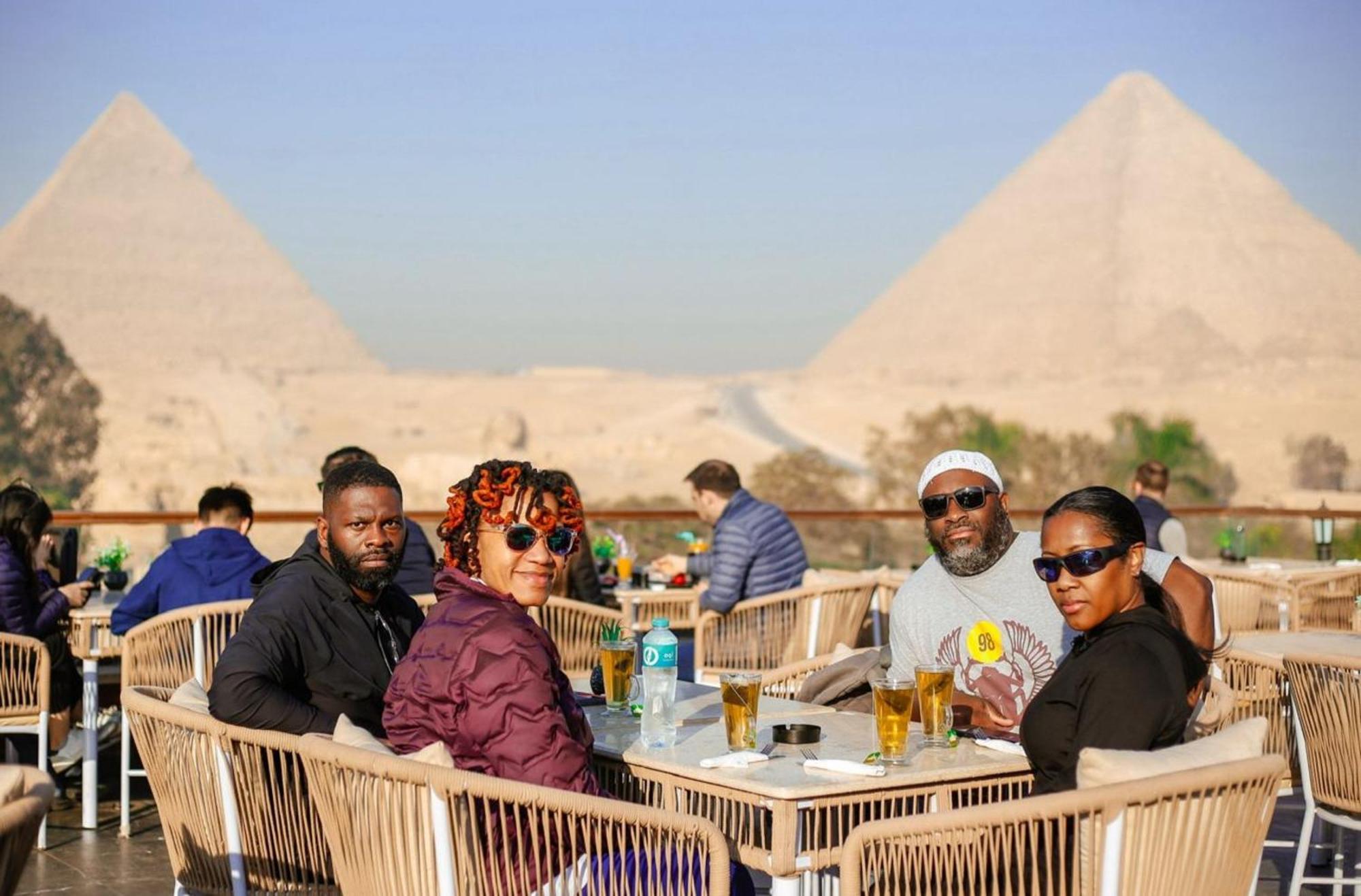Tree Lounge Pyramids View Inn , Sphinx Giza Kafrat al Jabal Экстерьер фото