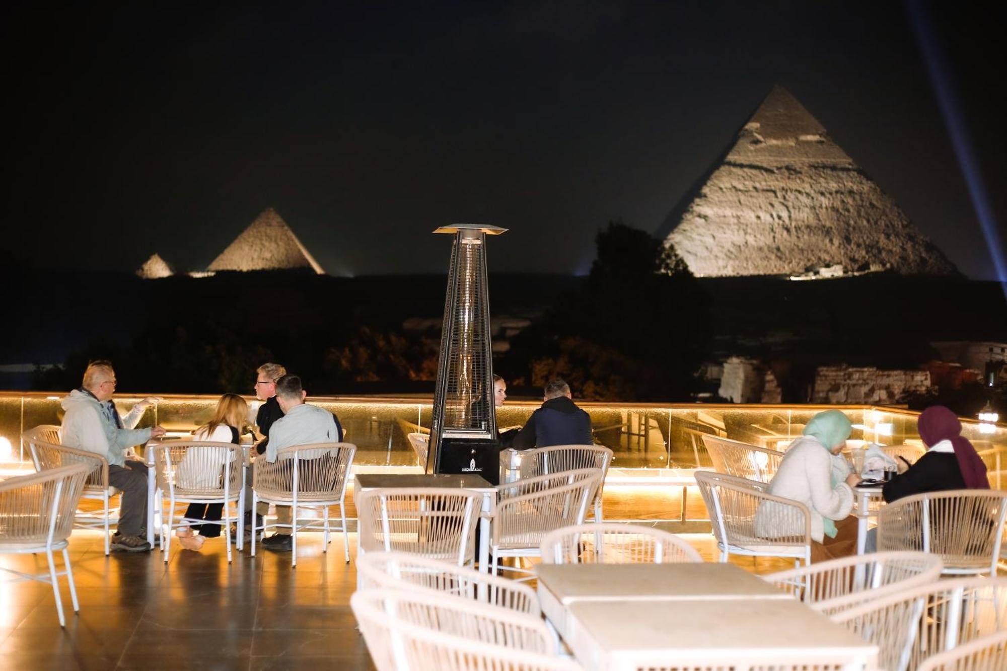 Tree Lounge Pyramids View Inn , Sphinx Giza Kafrat al Jabal Экстерьер фото